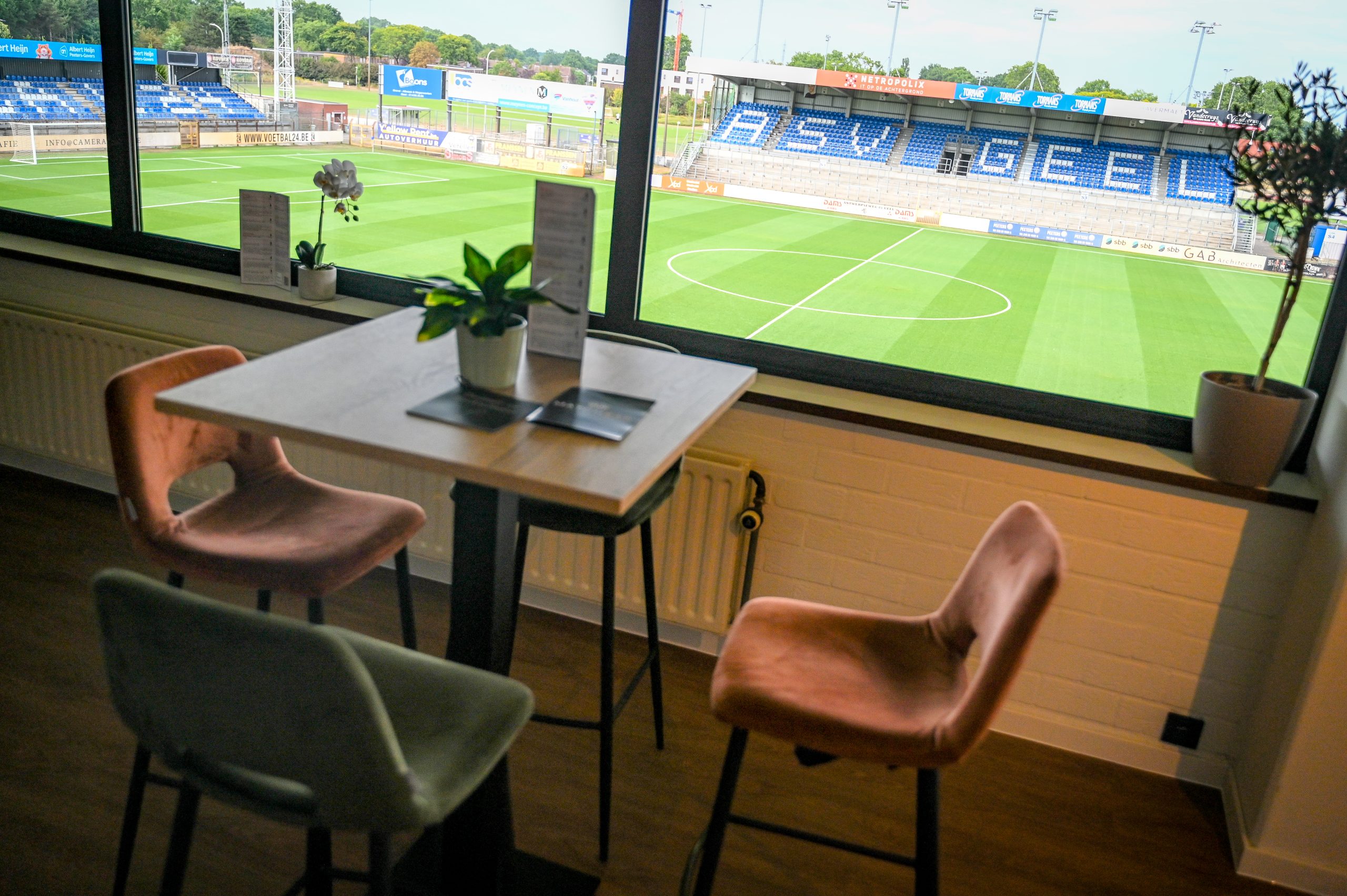 Matchbar - zicht op het stadion